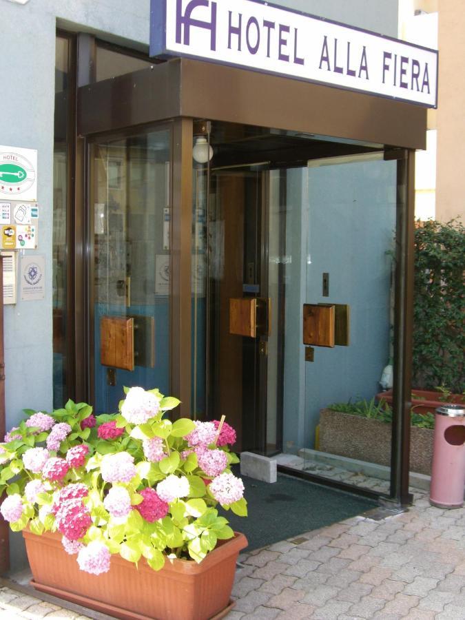 Hotel Alla Fiera Padova Bagian luar foto