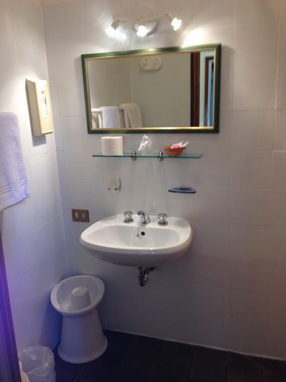 Hotel Alla Fiera Padova Bagian luar foto