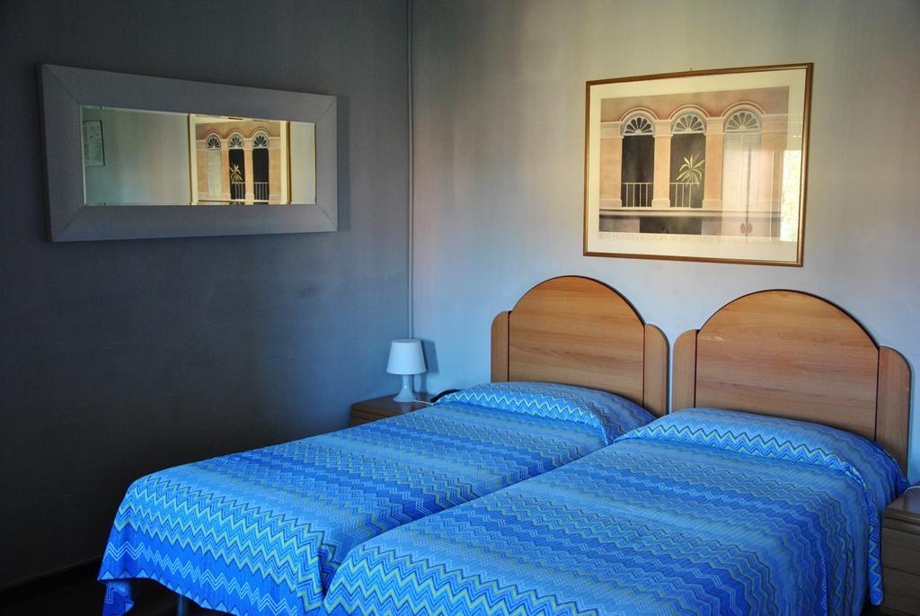 Hotel Alla Fiera Padova Bagian luar foto