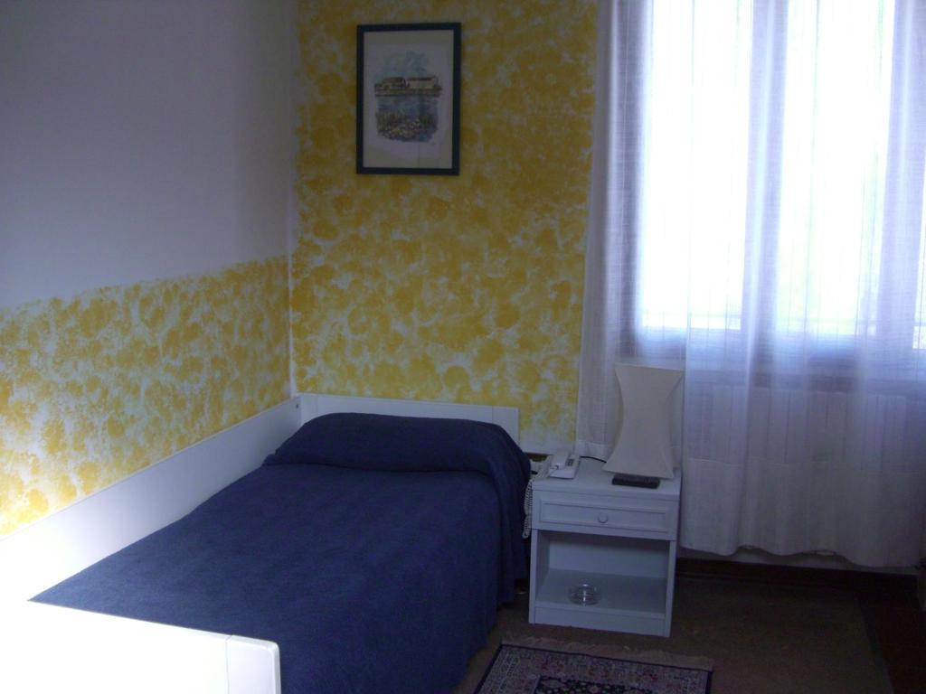 Hotel Alla Fiera Padova Ruang foto