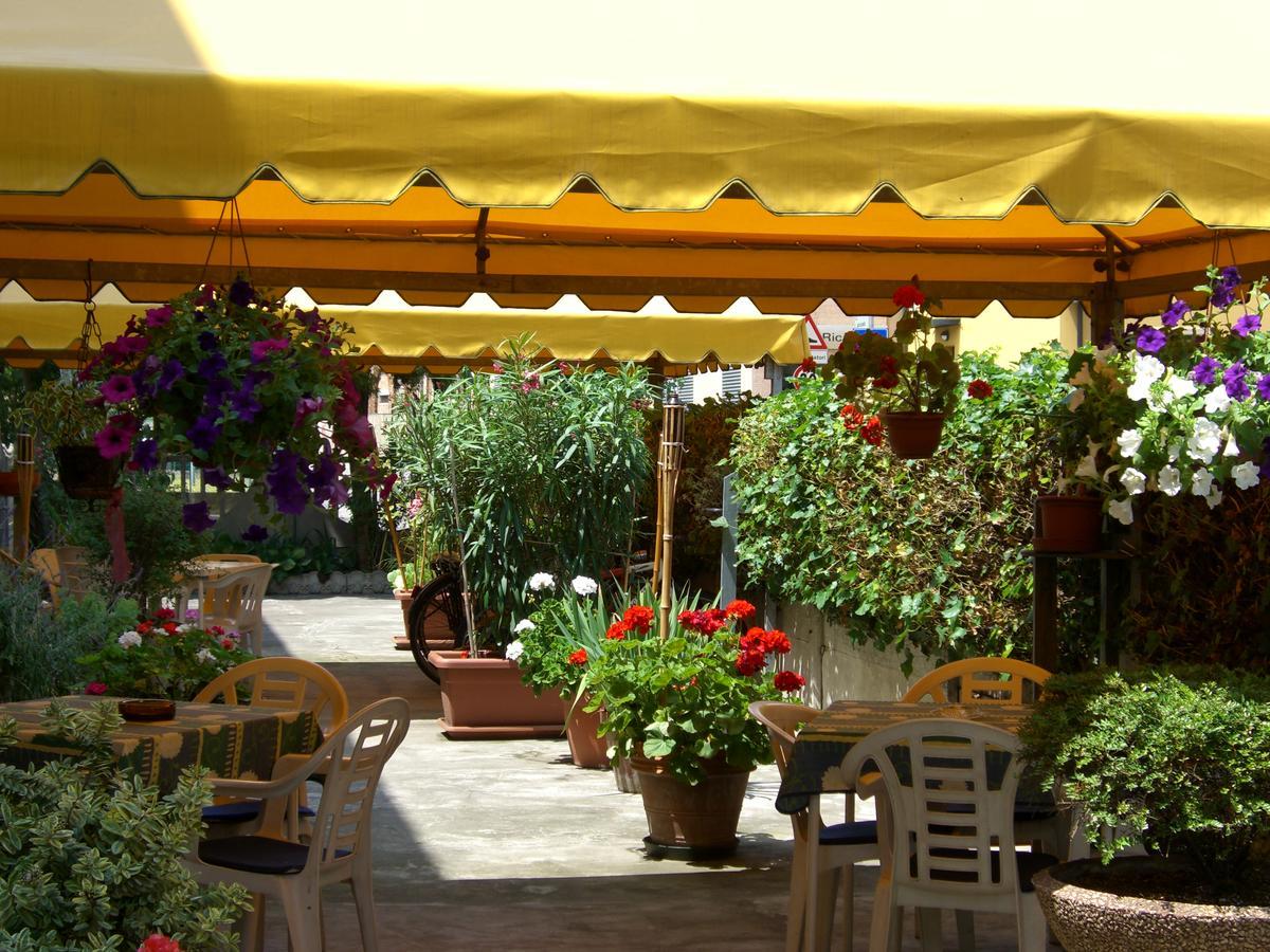 Hotel Alla Fiera Padova Bagian luar foto